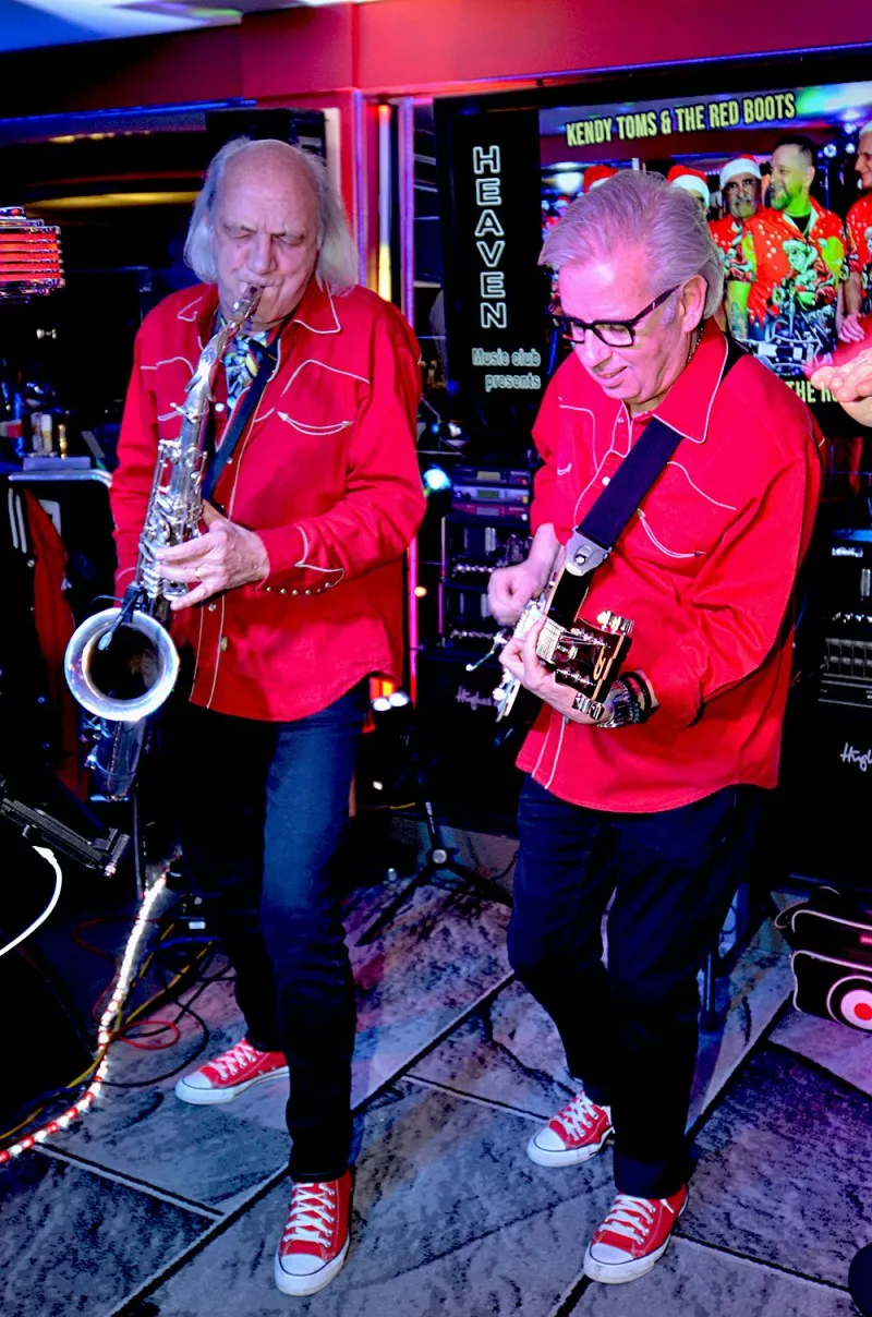 Kendy Toms & The Red Boots @ Heaven Music Club